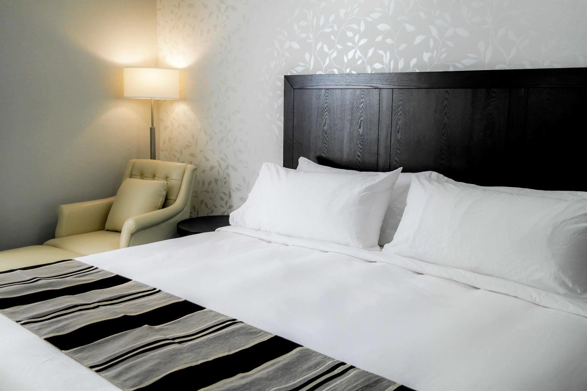Stars Inn Leduc Ngoại thất bức ảnh